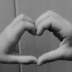 Meet your Posher, Iris